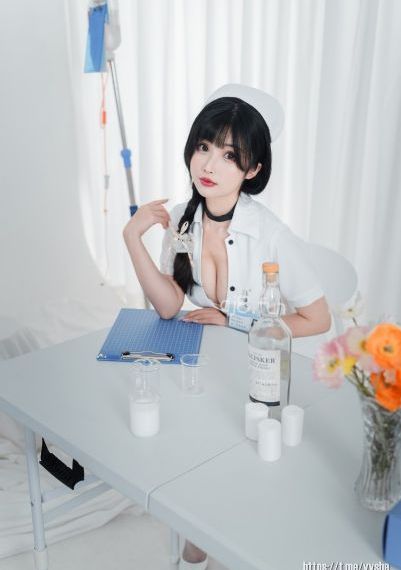 扶着表妺的腰猛烈冲刺_DVD神马影院在线