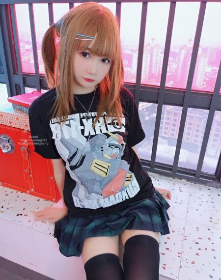 日本不卡二卡三卡四卡无卡免费_蓝光完整版观看